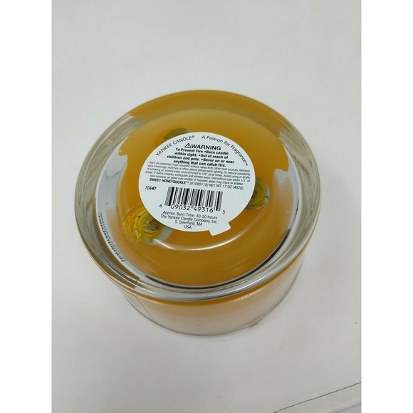 Yankee Candle Sweet Honeysuckle White Label Housewarmer 17 Oz Large Retired VTG - Picture 5 of 5